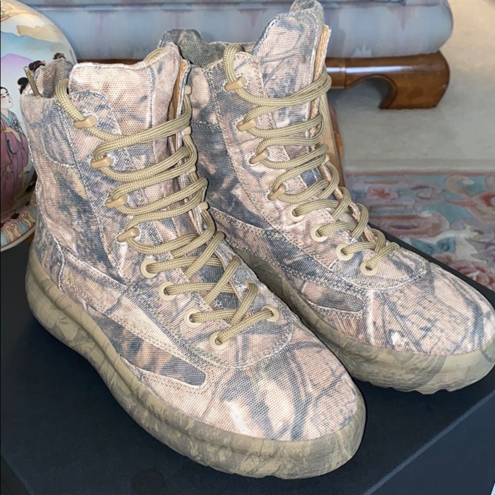 Yeezy (Season 5) Boot